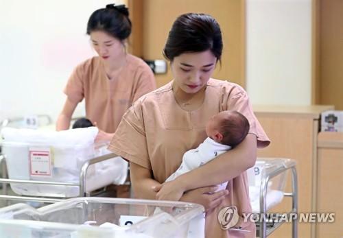 한국 여자 출생아 기대수명 85.7년…OECD 3위 장수.jpg 한국 여자 출생아 기대수명 85.7년…OECD 3위 장수.jpg